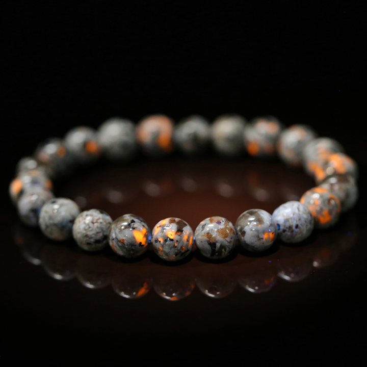 Vulkansteinarmband