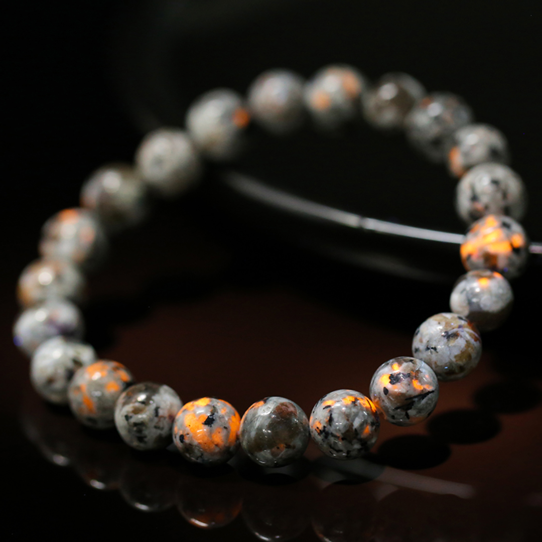 Vulkansteinarmband