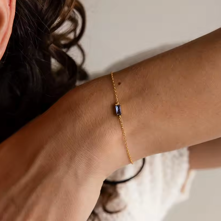 Herzlinie Geburtssteinarmband