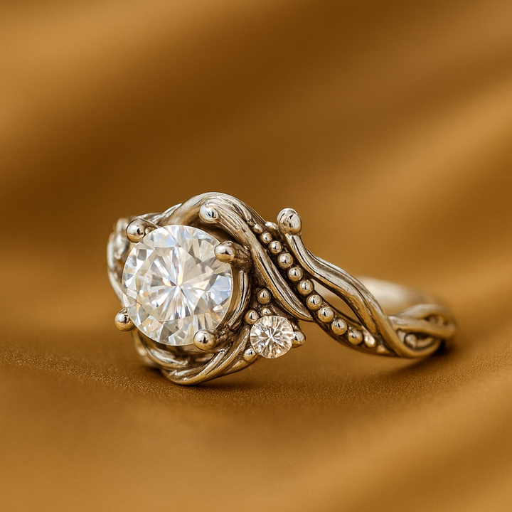 Eleganter Silberzweig-Zirkonia-Ring